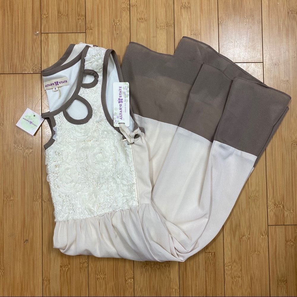 A-Line Dress - Ivory/Brown - Floral Detail - Small